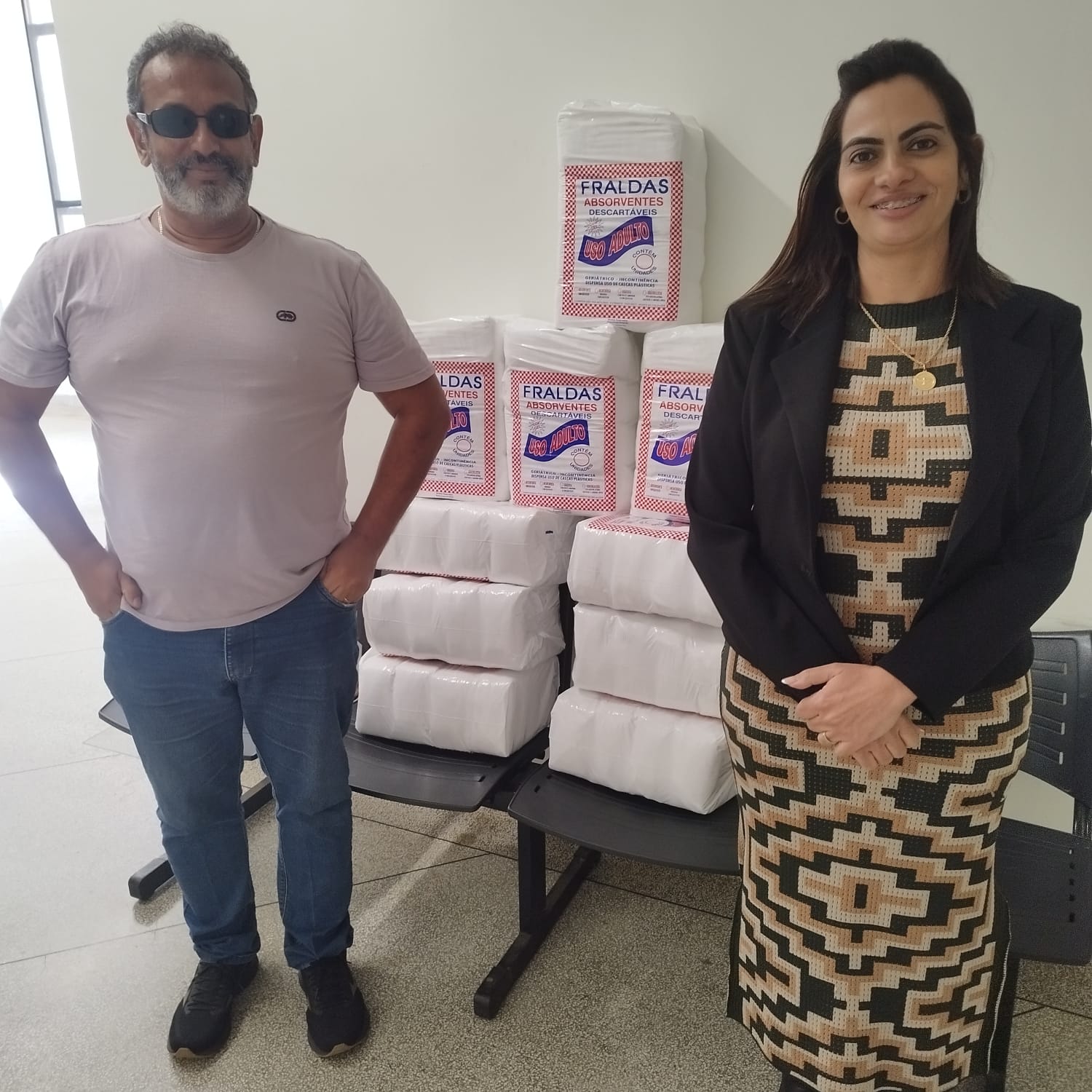 Loja Maçônica Pedra Angular realiza doação de fraldas à Santa Casa de Pedregulho